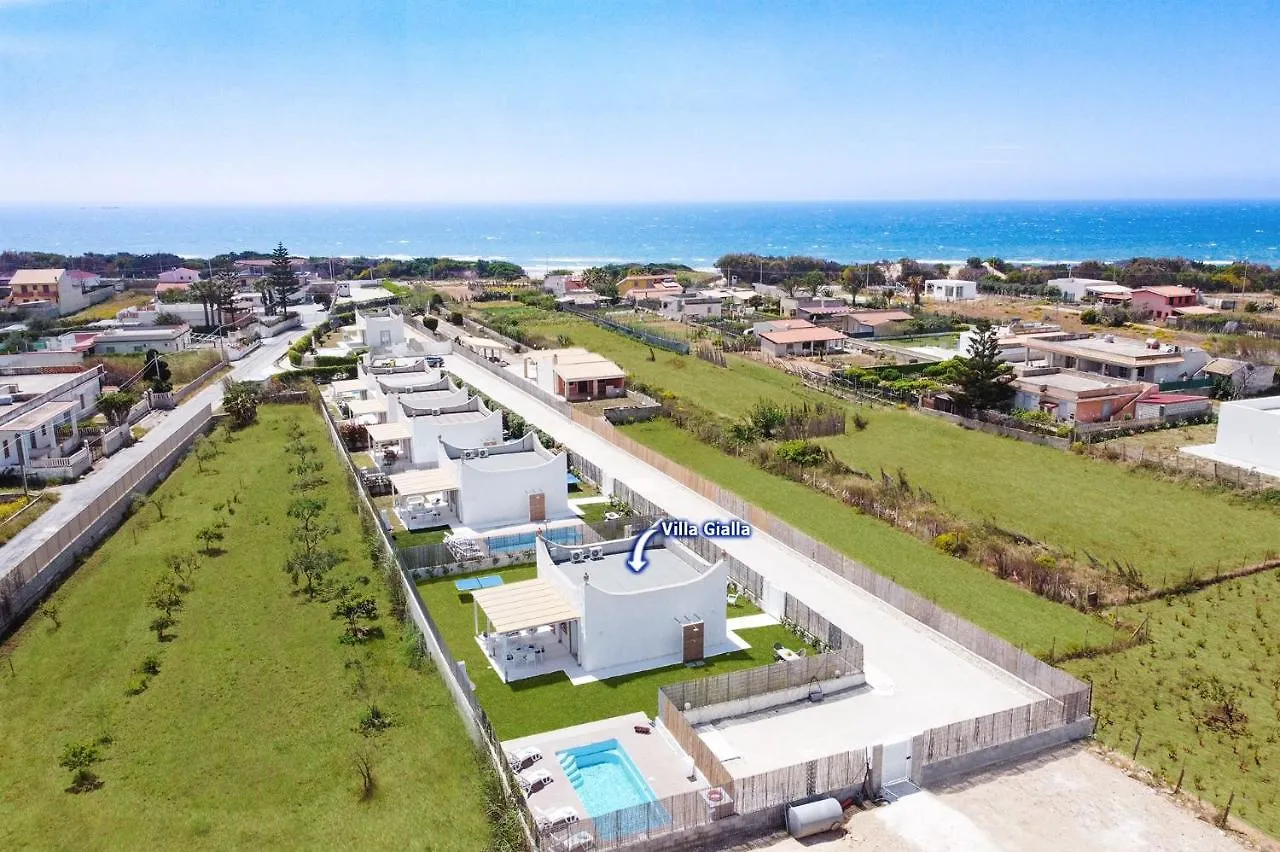 Villa Gialla By Villa Plus Santa Maria Del Focallo
